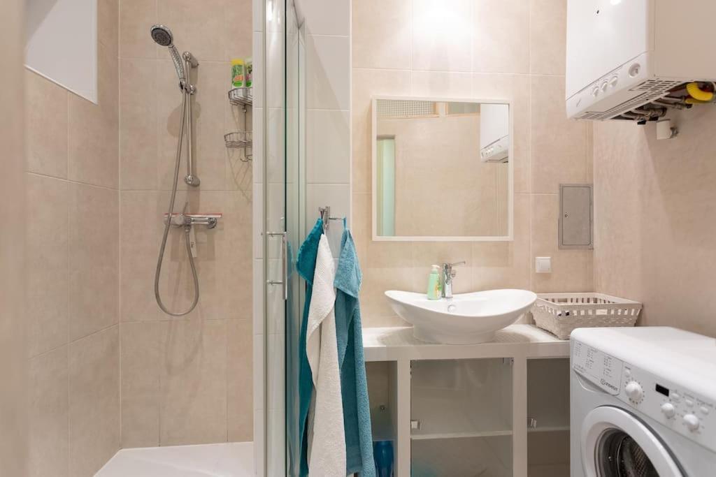 Danube Art Apartamento